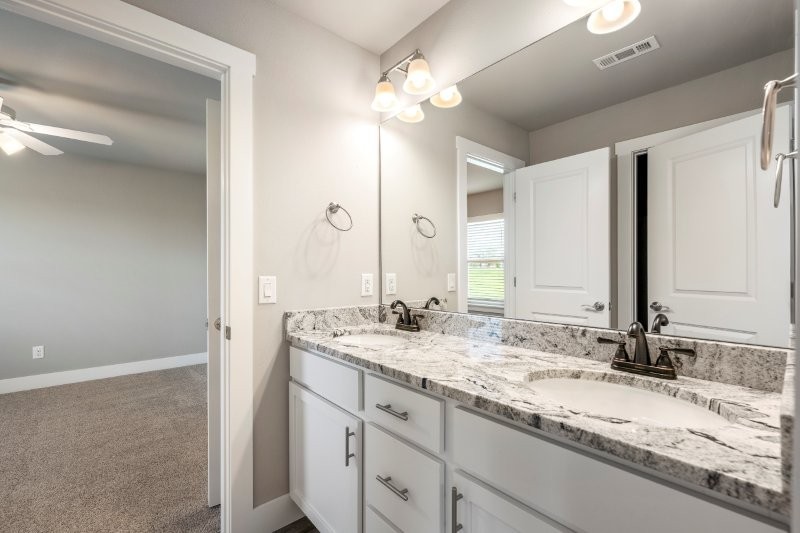 OSAGE HILLS SUB PH 1-BENTONVILLE - Residential