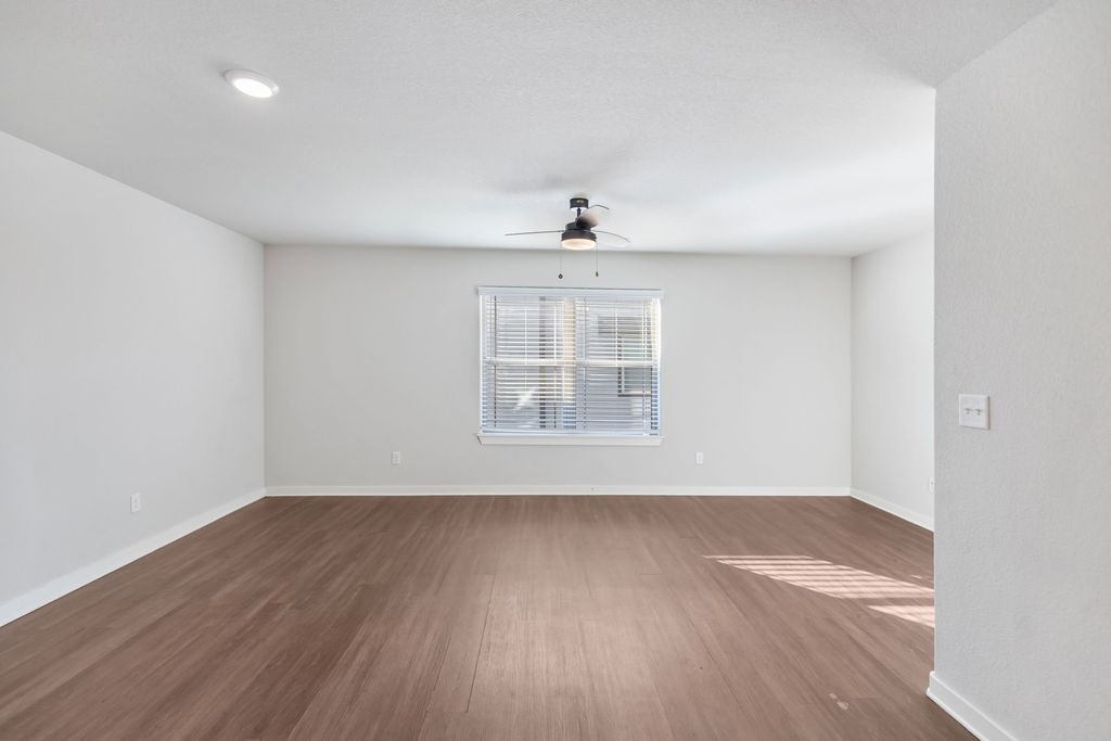 Bourbon Street Twnhms Hpr - Residential