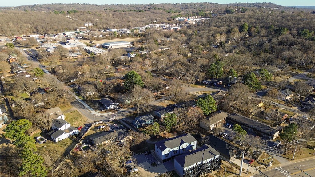 Bourbon Street Twnhms Hpr - Residential