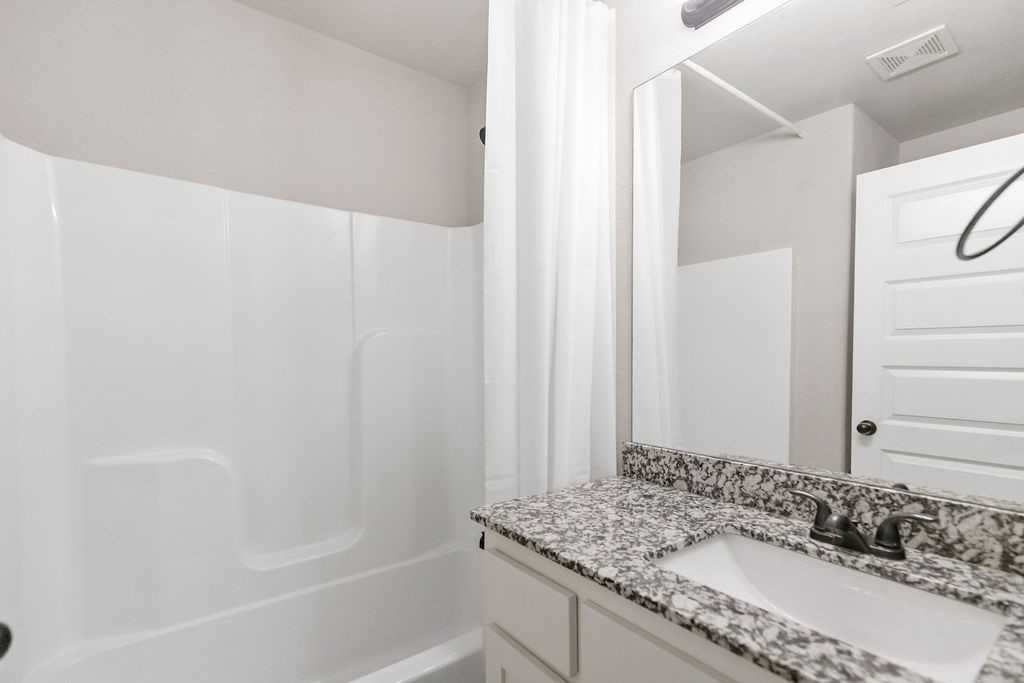 Bourbon Street Twnhms Hpr - Residential