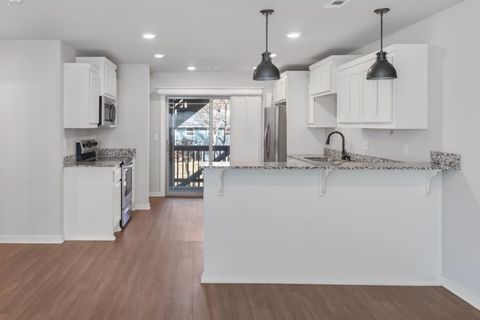 Photo of 1986 N Bourbon Drive, Fayetteville, AR 72703 (MLS # 1336921)