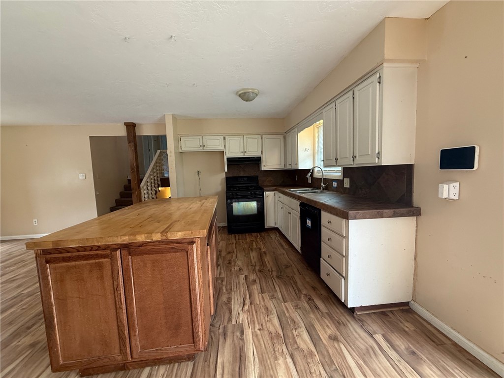 Rolling Hills Sub Siloam Spgs - Residential