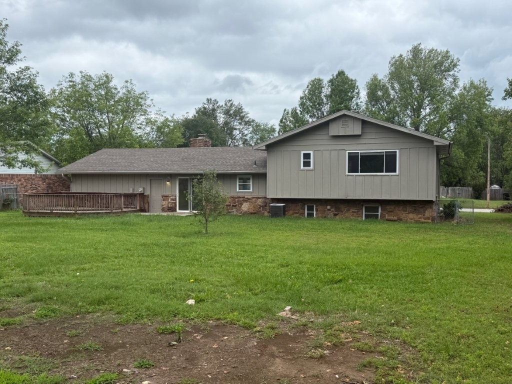 Rolling Hills Sub Siloam Spgs - Residential