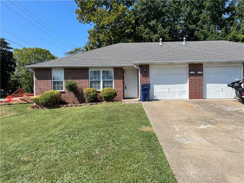 Photo of 2158 Kristy Lane A #A, Siloam Springs, AR 72761 (MLS # 1354359)