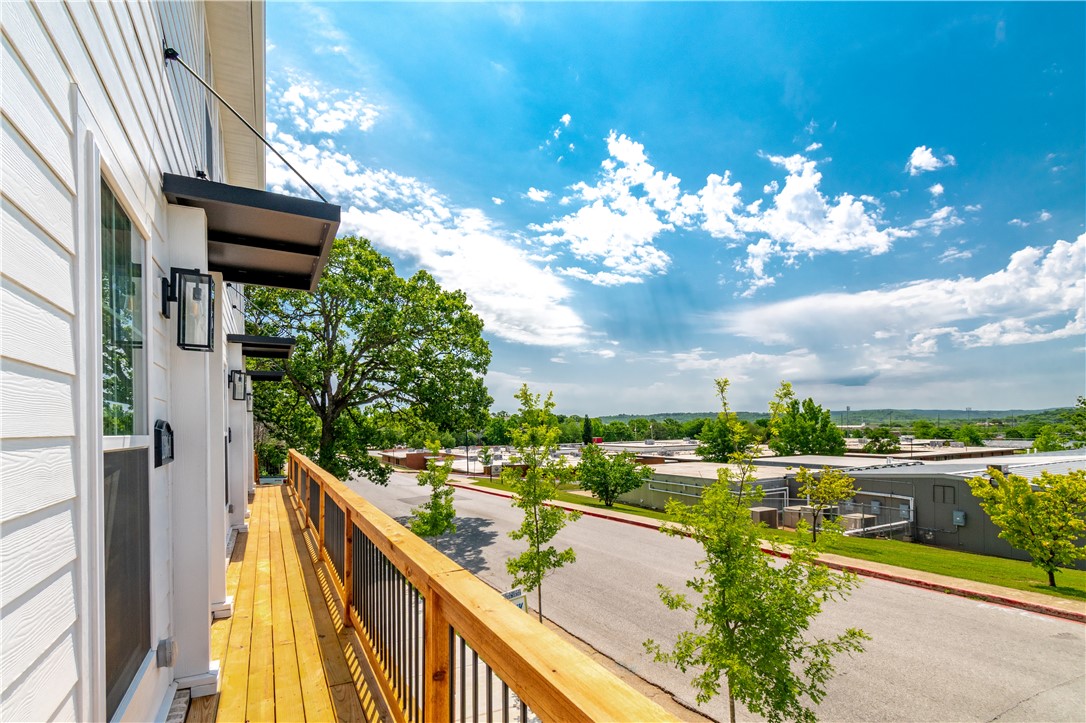 17-16-30 Fayetteville Outlots - Residential
