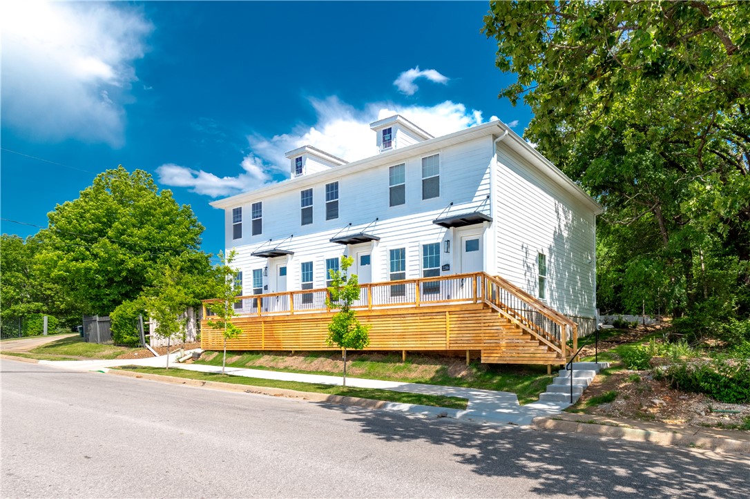 17-16-30 Fayetteville Outlots - Residential