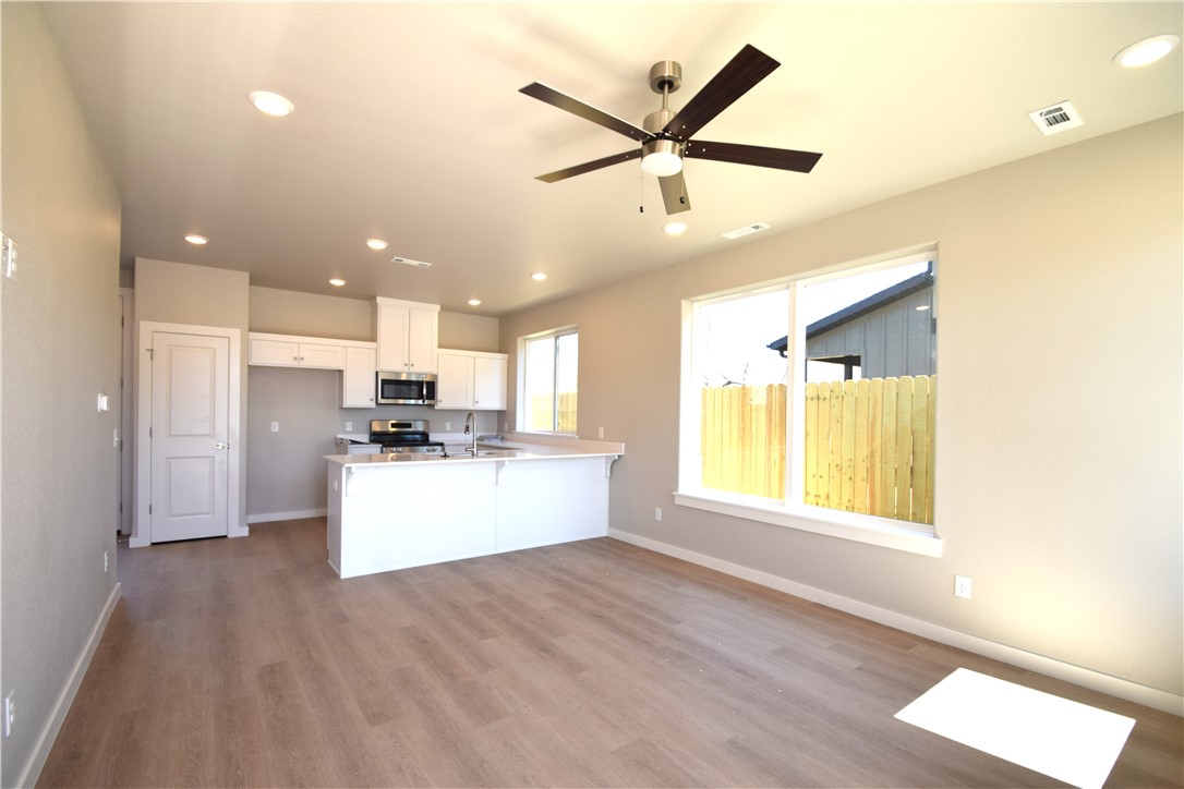 POIGAI ESTATES - Residential Lease