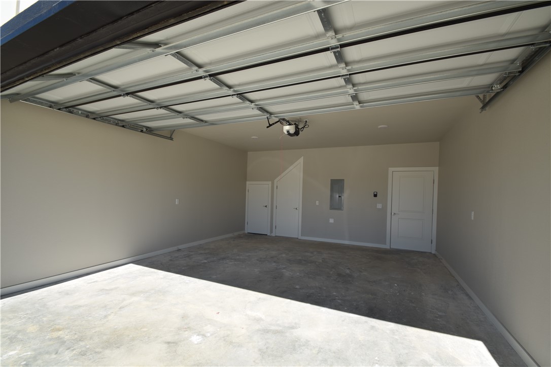 POIGAI ESTATES - Residential Lease