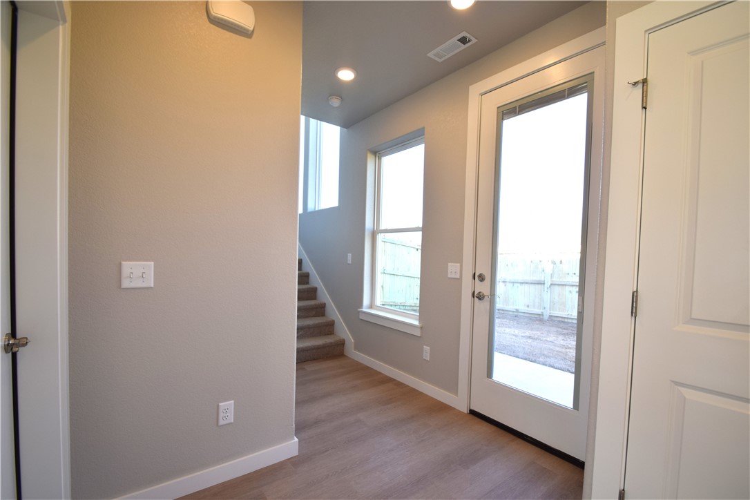 POIGAI ESTATES - Residential Lease