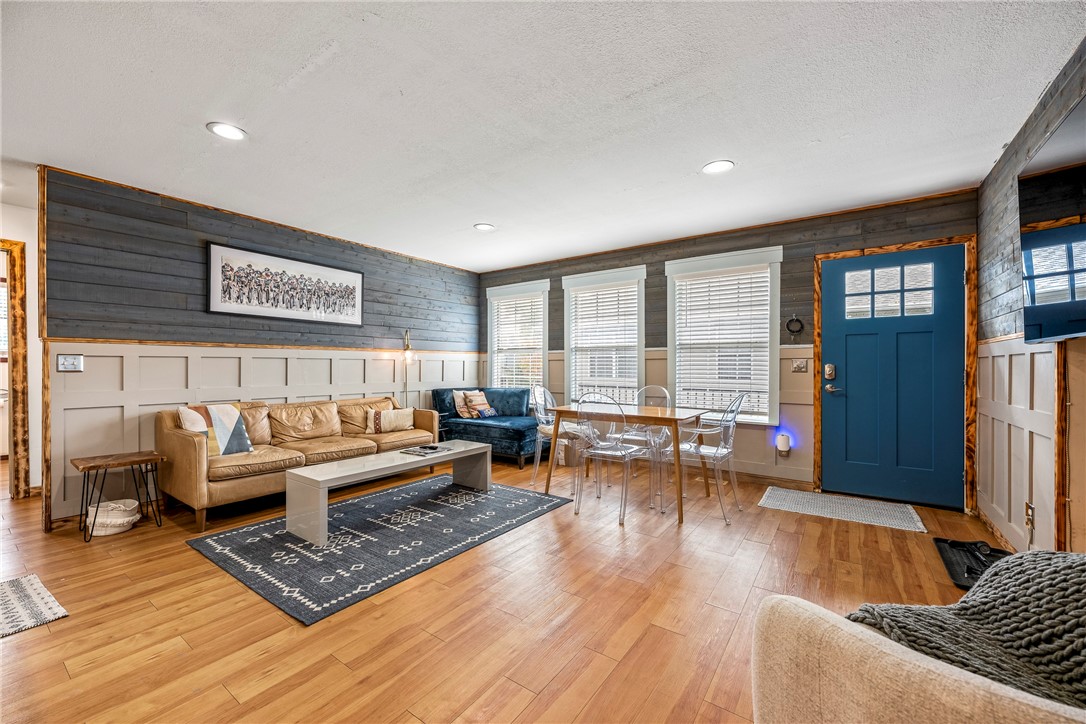 W A Burks Add Bentonville - Residential