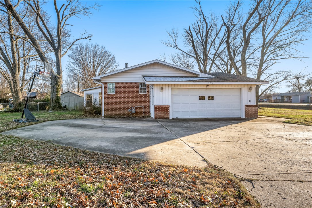 Town & Country - Residential