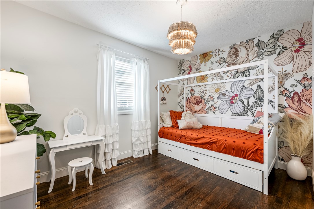 Town & Country - Residential