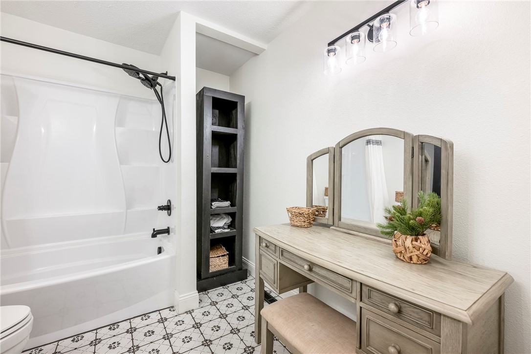 Town & Country - Residential