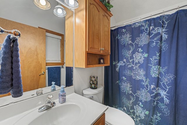 Country Club Estates - Residential