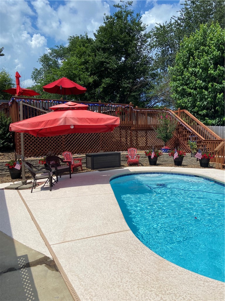 Country Club Estates - Residential