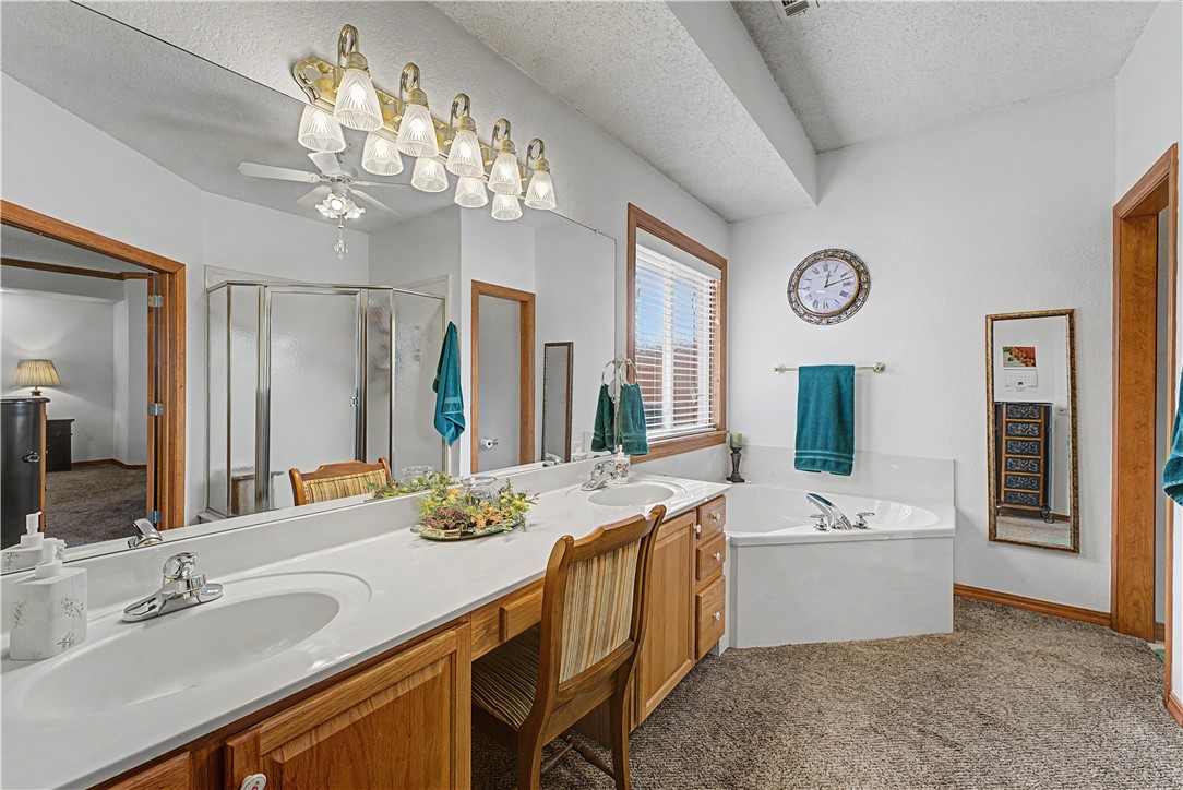 Country Club Estates - Residential