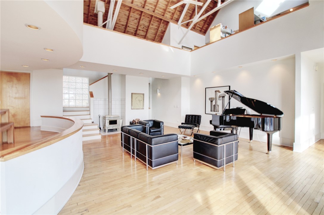 Mount Nord Add - Residential