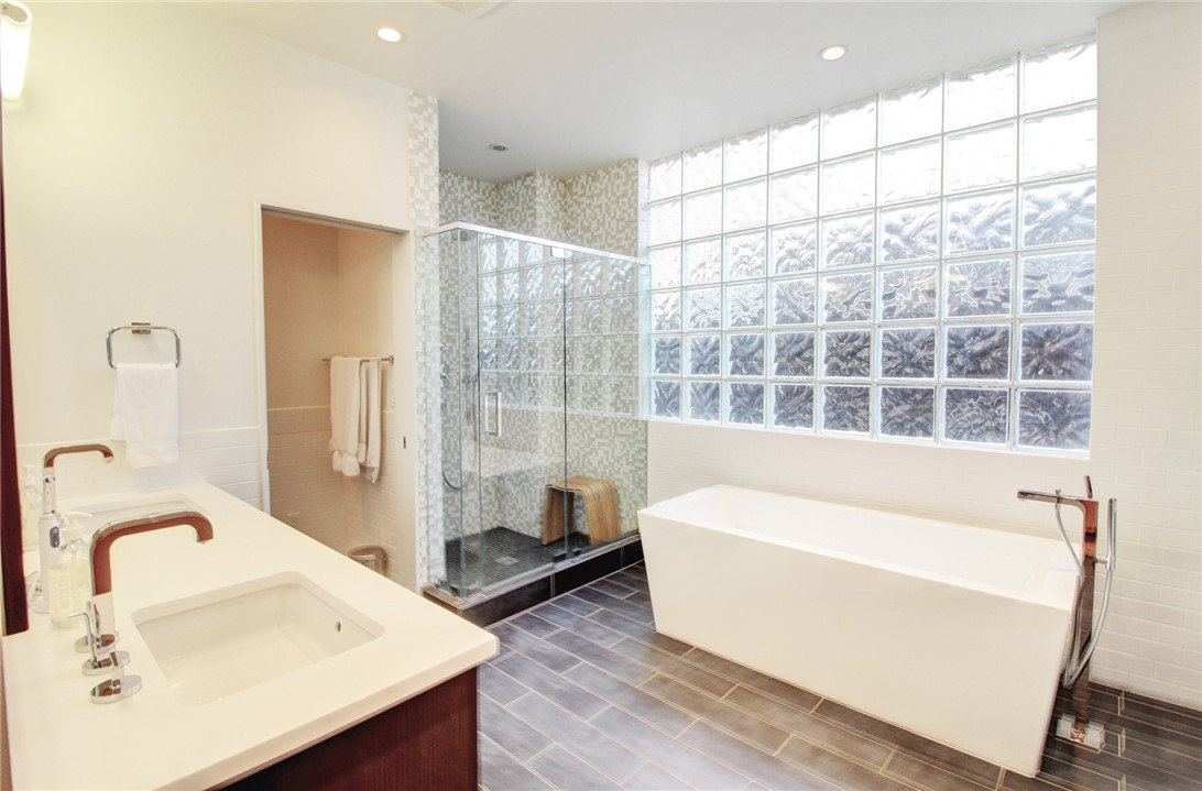 Mount Nord Add - Residential