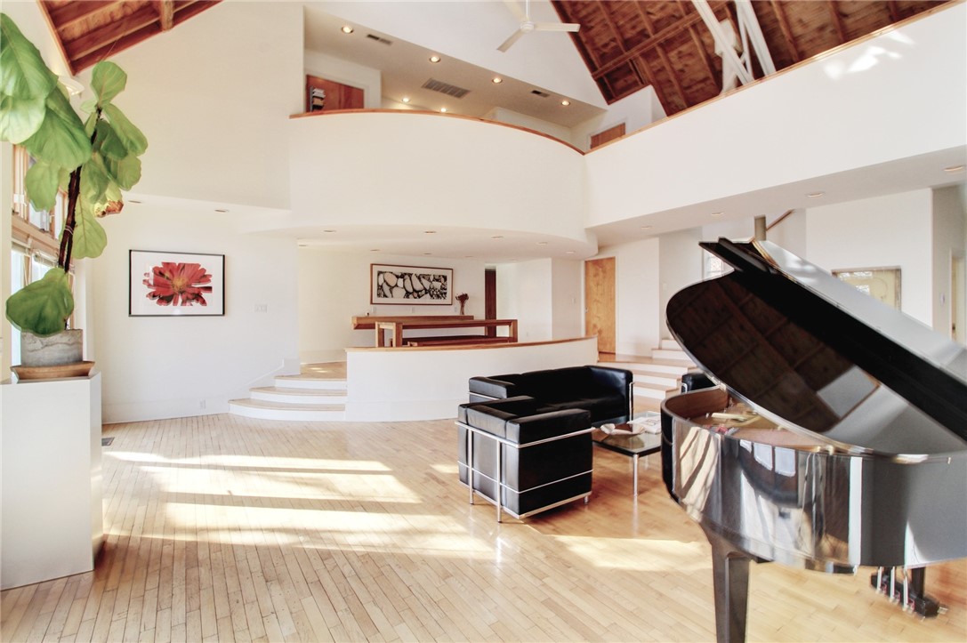 Mount Nord Add - Residential