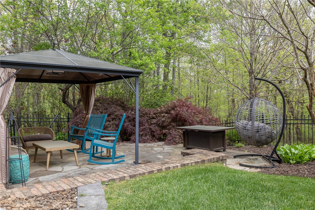 Fred Starr Estates - Residential