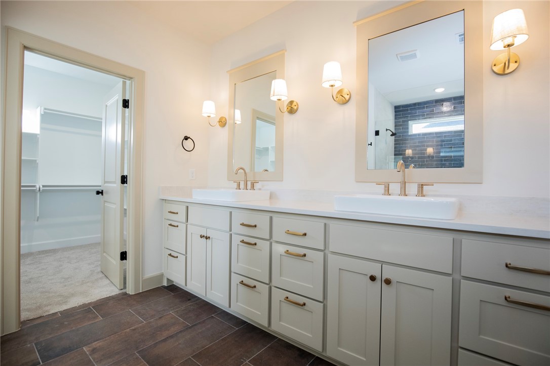 South Pointe - Residential