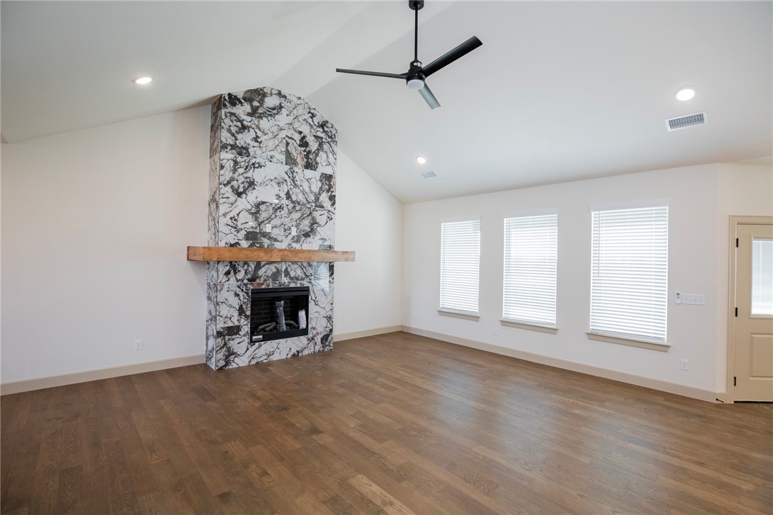 South Pointe - Residential