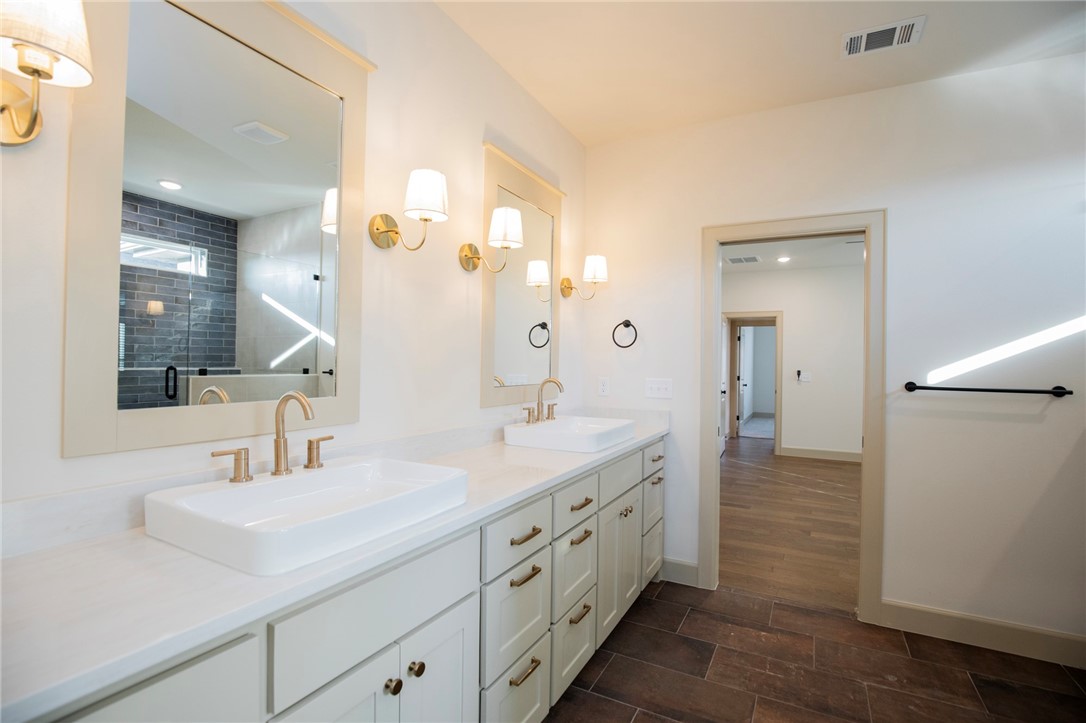 South Pointe - Residential