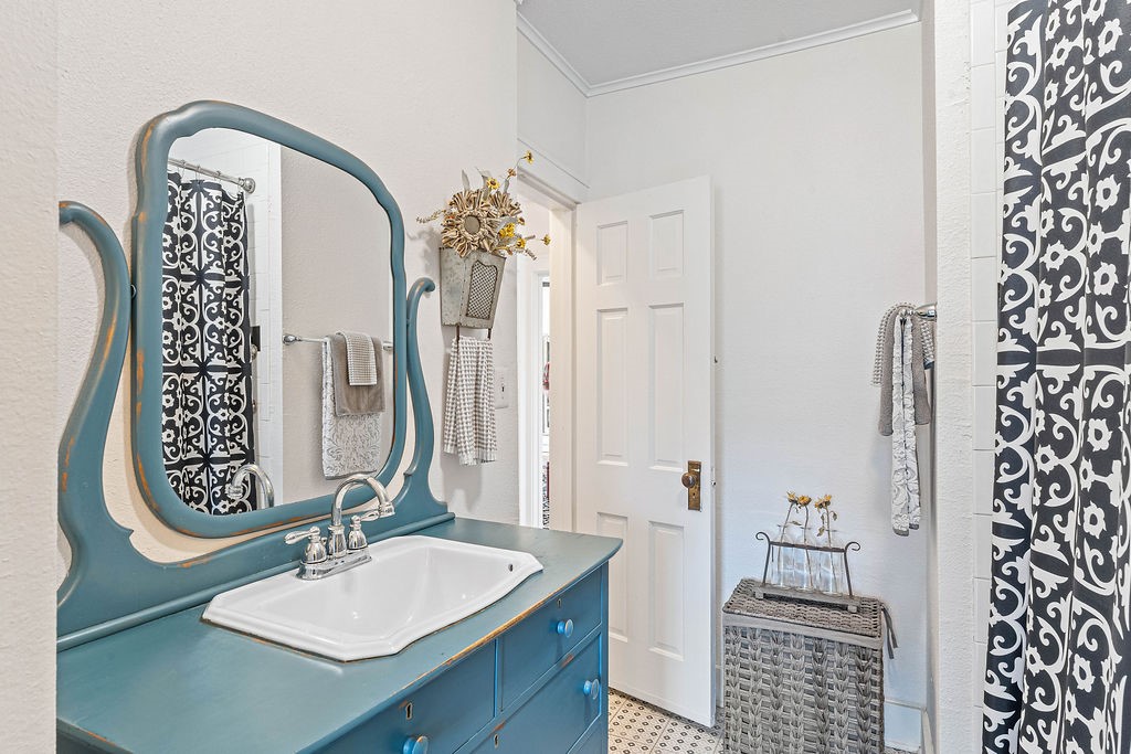 J Wade Sikes Park Add Rogers - Residential