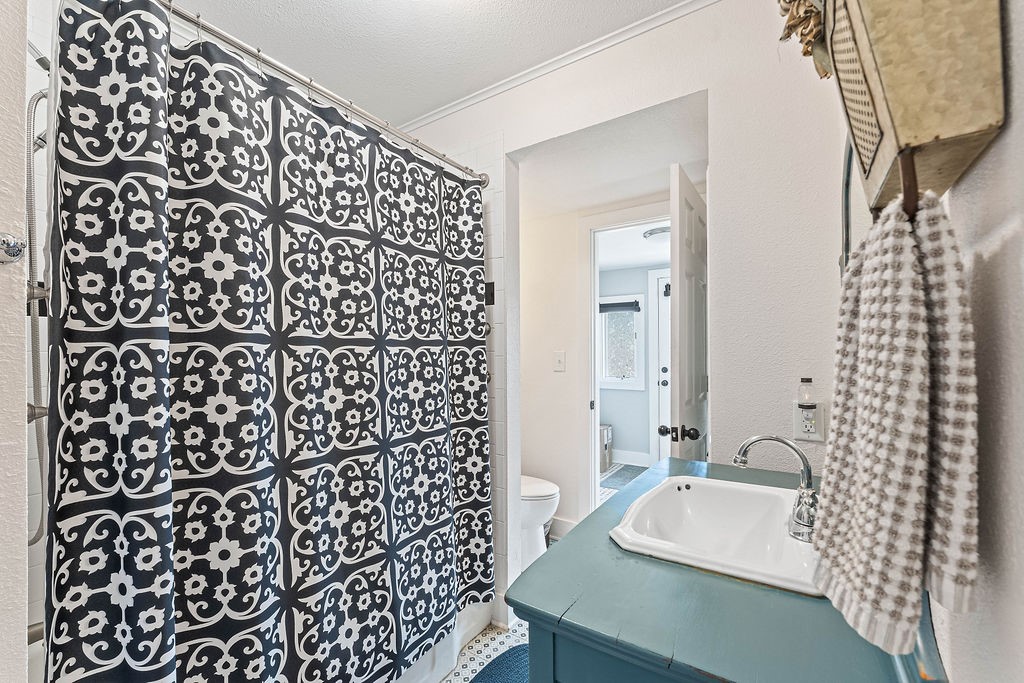 J Wade Sikes Park Add Rogers - Residential