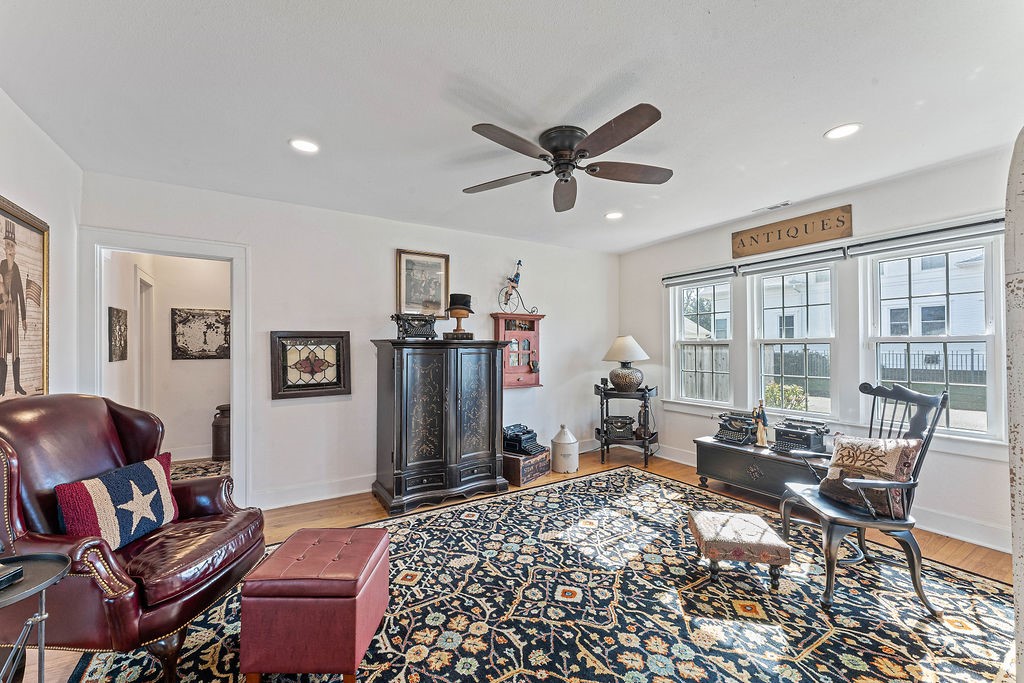 J Wade Sikes Park Add Rogers - Residential