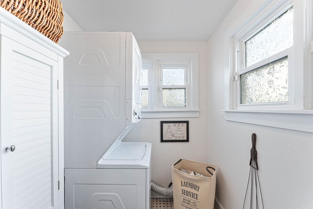 J Wade Sikes Park Add Rogers - Residential