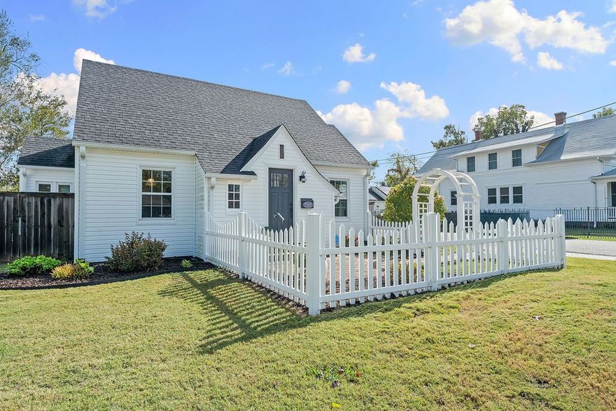This historic, quaint cottage is move-in ready and full of character – a perfect blend of charm and modern convenience. Step into this beautifully maintained 2 bedrooms, 1.5 bath home nestled in the heart of downtown Rogers. Offering 1,131sf of inviting living space, the home has wood floors, complemented by tile in key areas for easy maintenance and timeless appeal. Recent improvements include new windows, exterior siding, HVAC system, and fencing (all completed in 2020), ensuring comfort and efficiency while preserving the home’s classic character.