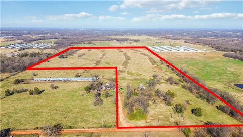 25000 Hunters Road Gravette AR 72736