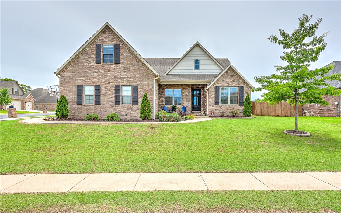 Check out this amazing 4 bedroom (fourth can be bonus or bedroom), 2.5 bath home with a formal office space in the sought after Tuscan Heights Subdivision. This home boasts of an open floor plan, tall ceilings, 3 bedrooms on main floor, bonus or 4th bedroom upstairs, formal office space on main floor, extended garage space, a large outdoor patio and fireplace, and much more! Showings to begin on Friday, May 3rd.