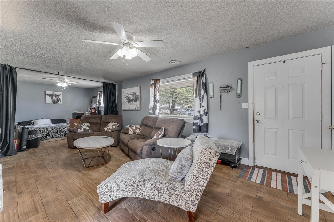 Kimberly Heights Sub Siloam Spgs - Residential
