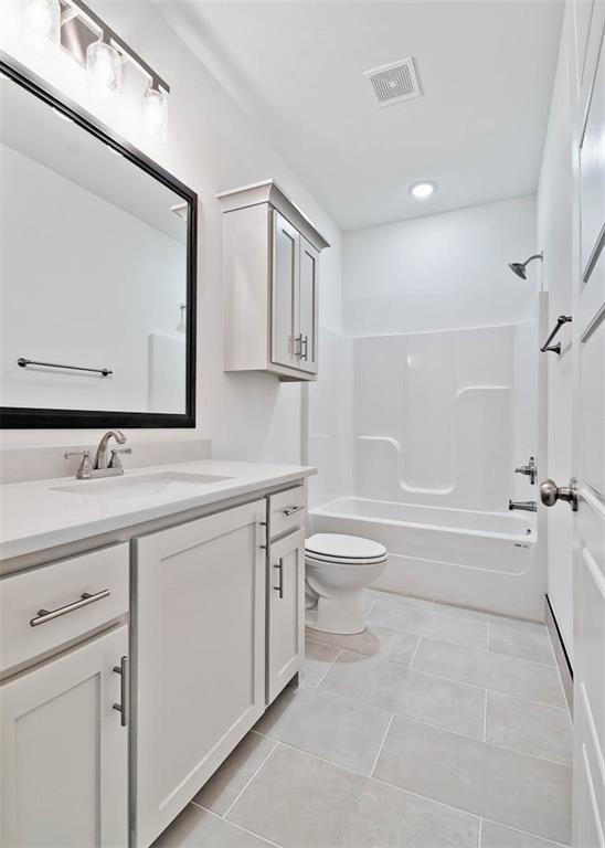 Cardigan Sub Bvv - Residential Lease