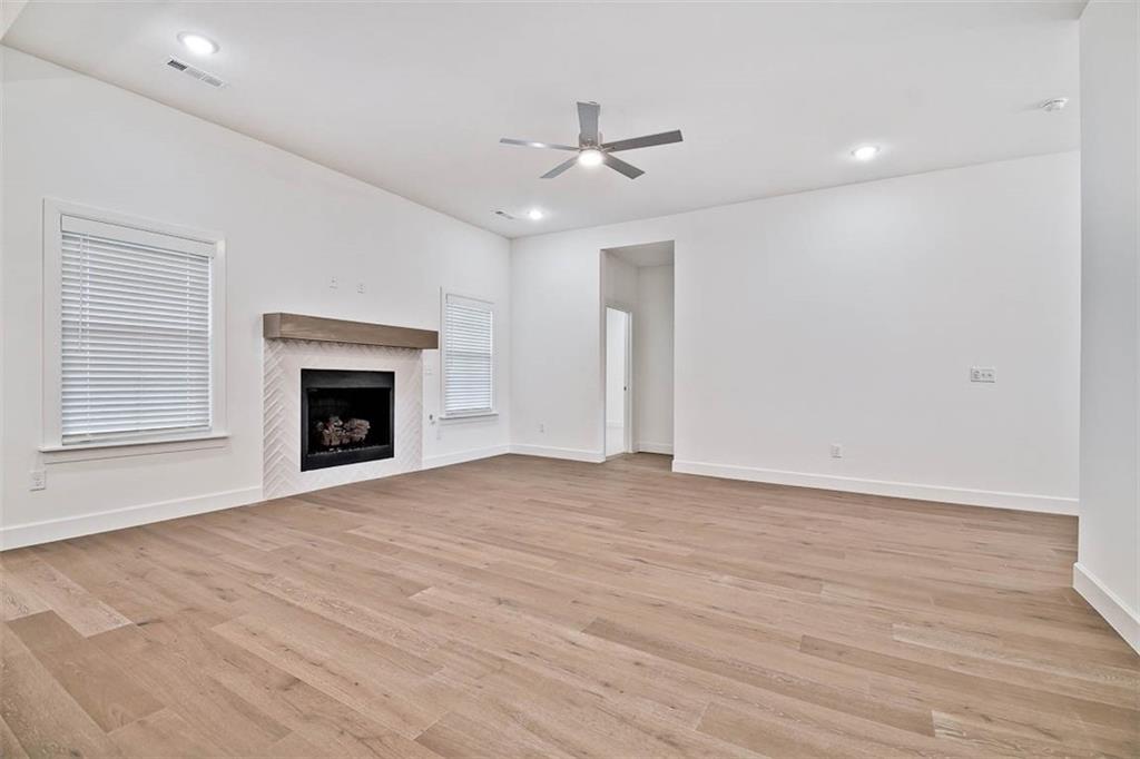 Cardigan Sub Bvv - Residential Lease