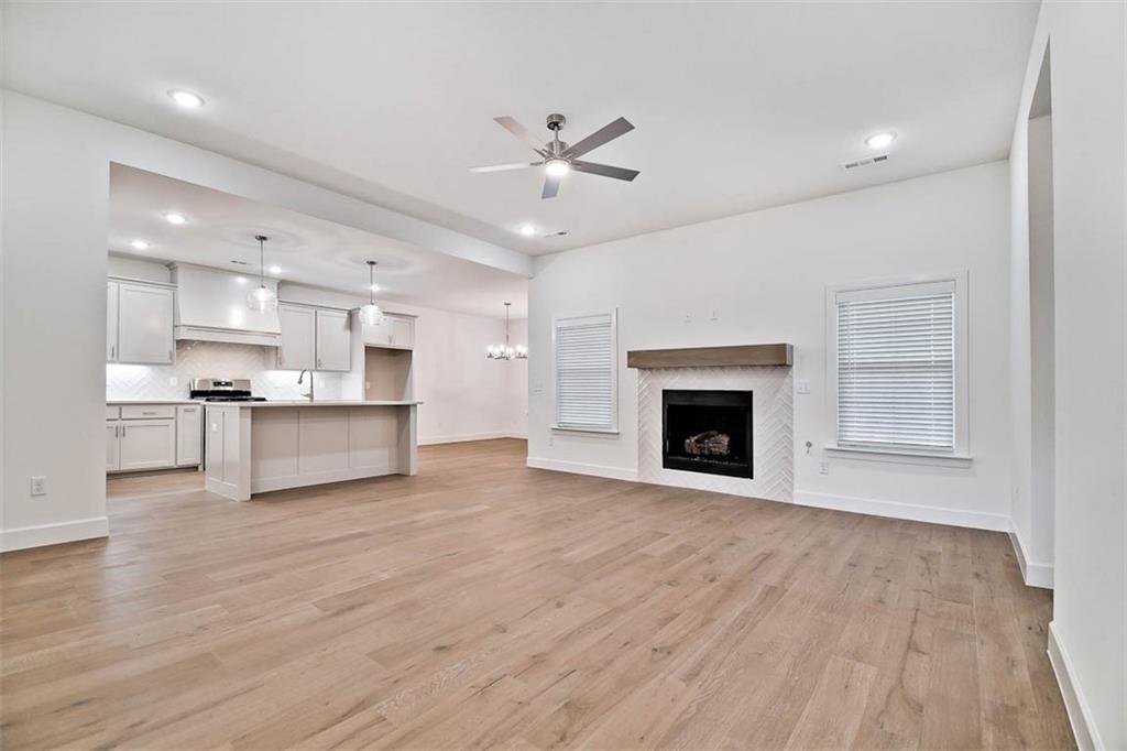 Cardigan Sub Bvv - Residential Lease