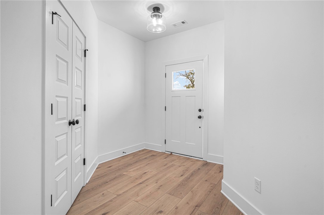 Wells Lake Cottages at Chaffee Cottages - Residential