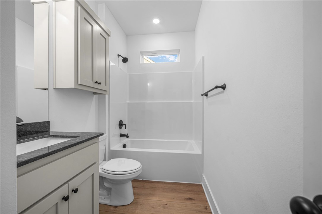 Wells Lake Cottages at Chaffee Cottages - Residential