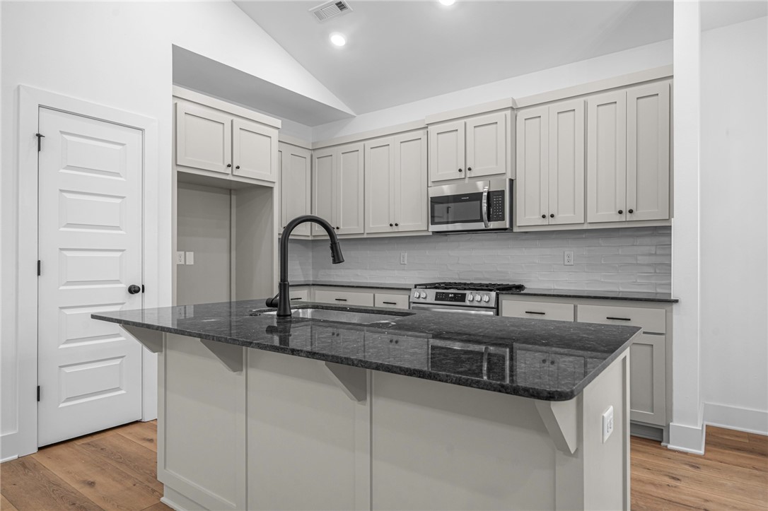 Wells Lake Cottages at Chaffee Cottages - Residential