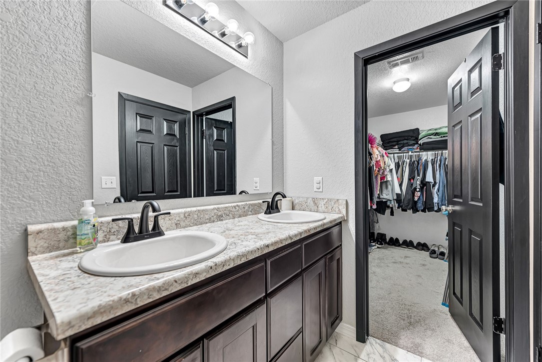 Silver Meadows - Residential