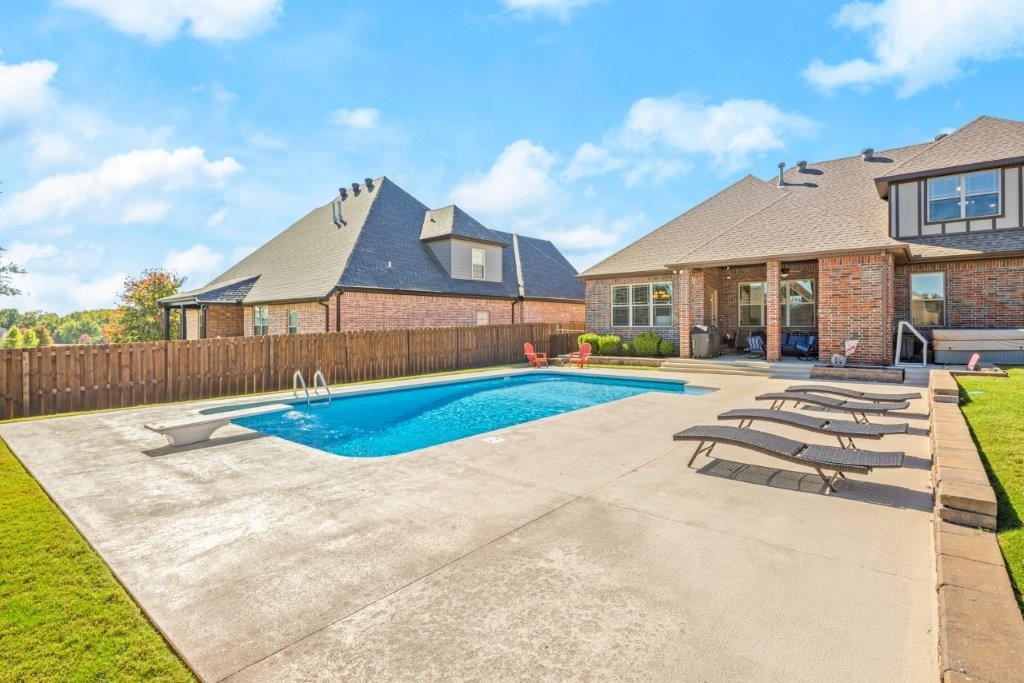 Cross Creek - Residential