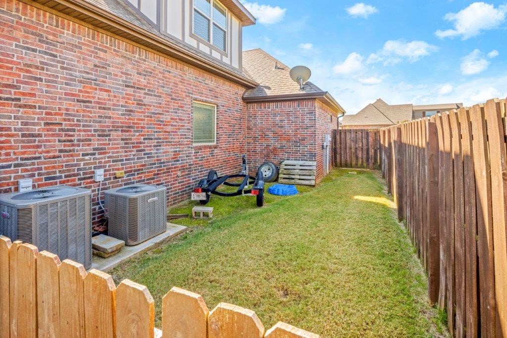 Cross Creek - Residential