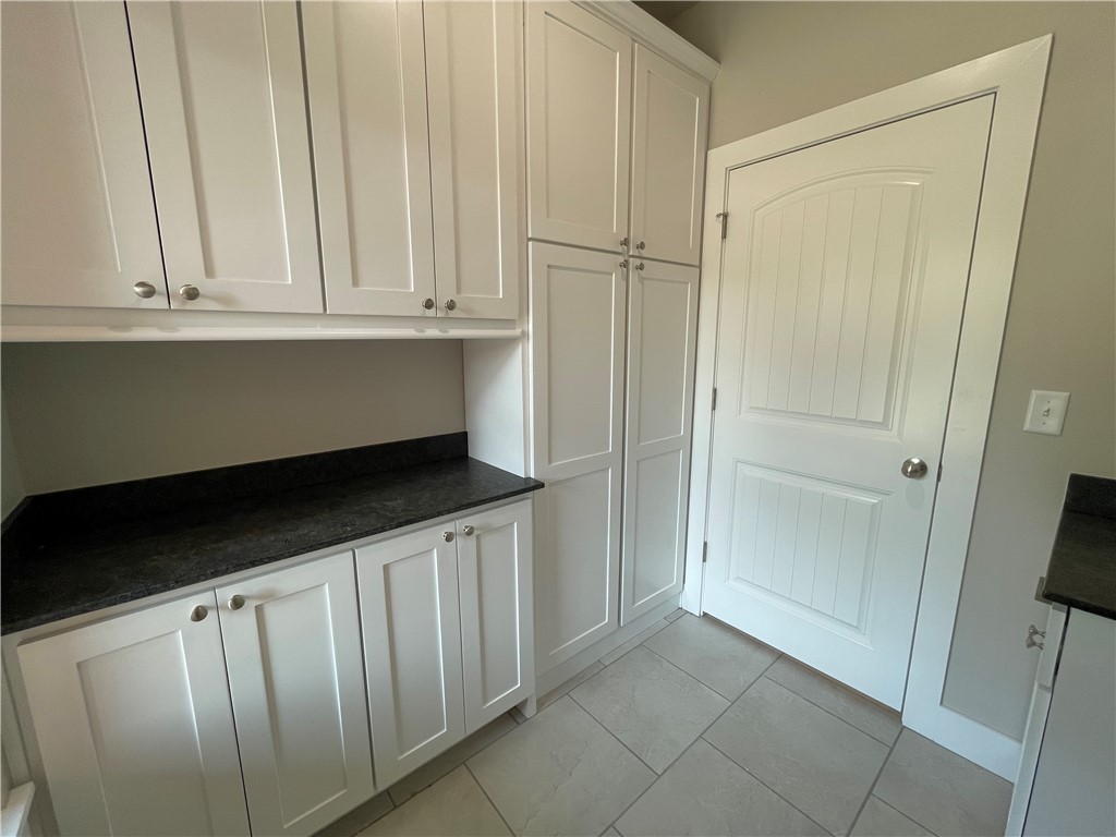 Hebrides Sub Bvv - Residential