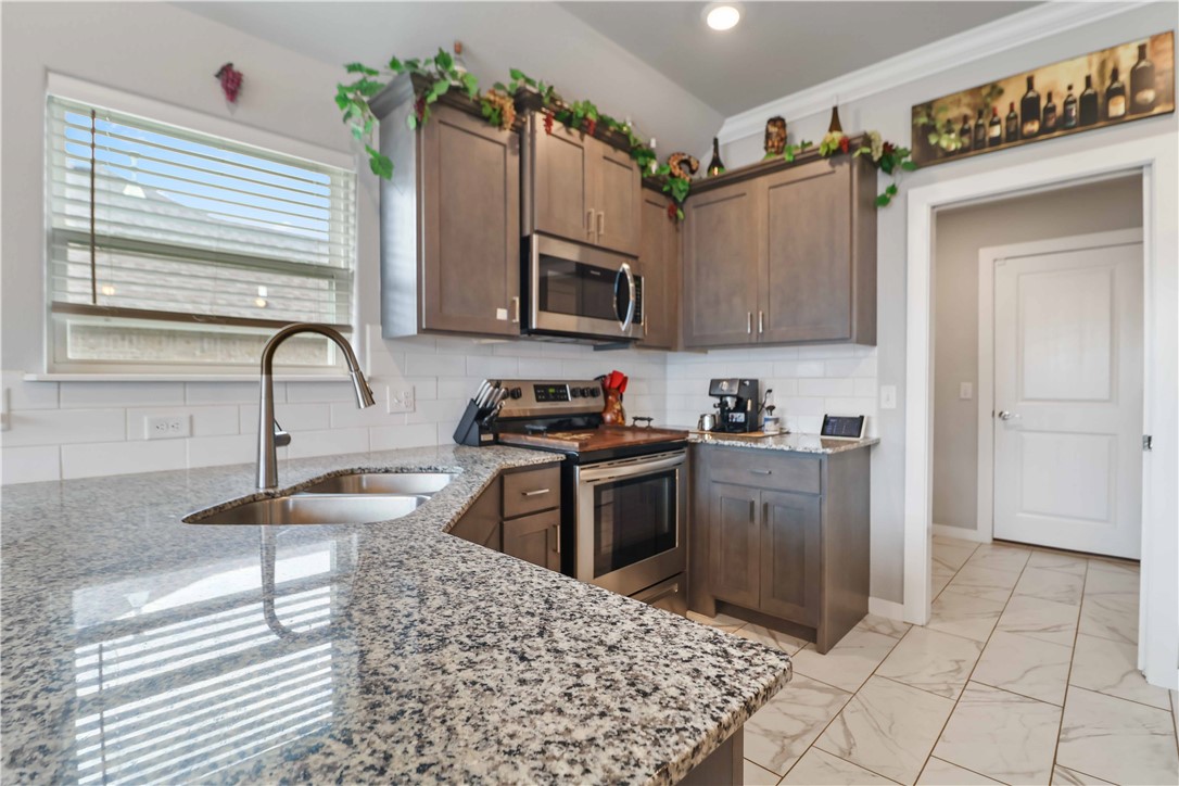 PARK VIEW PH II-LOWELL - Residential