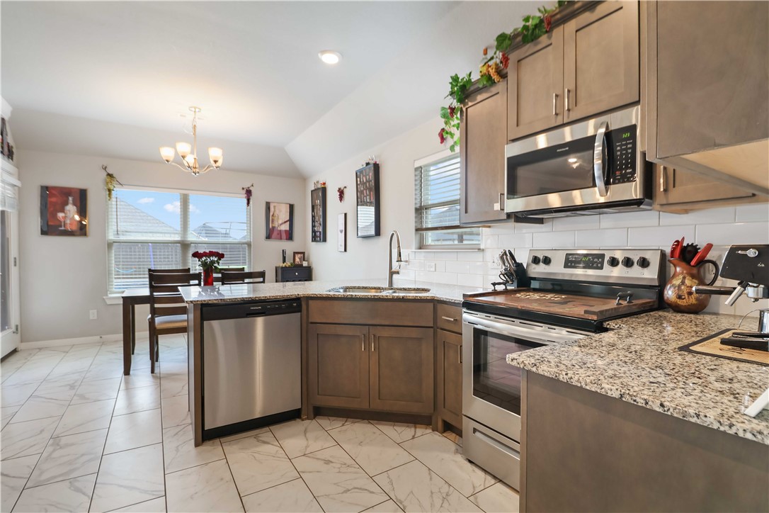 PARK VIEW PH II-LOWELL - Residential