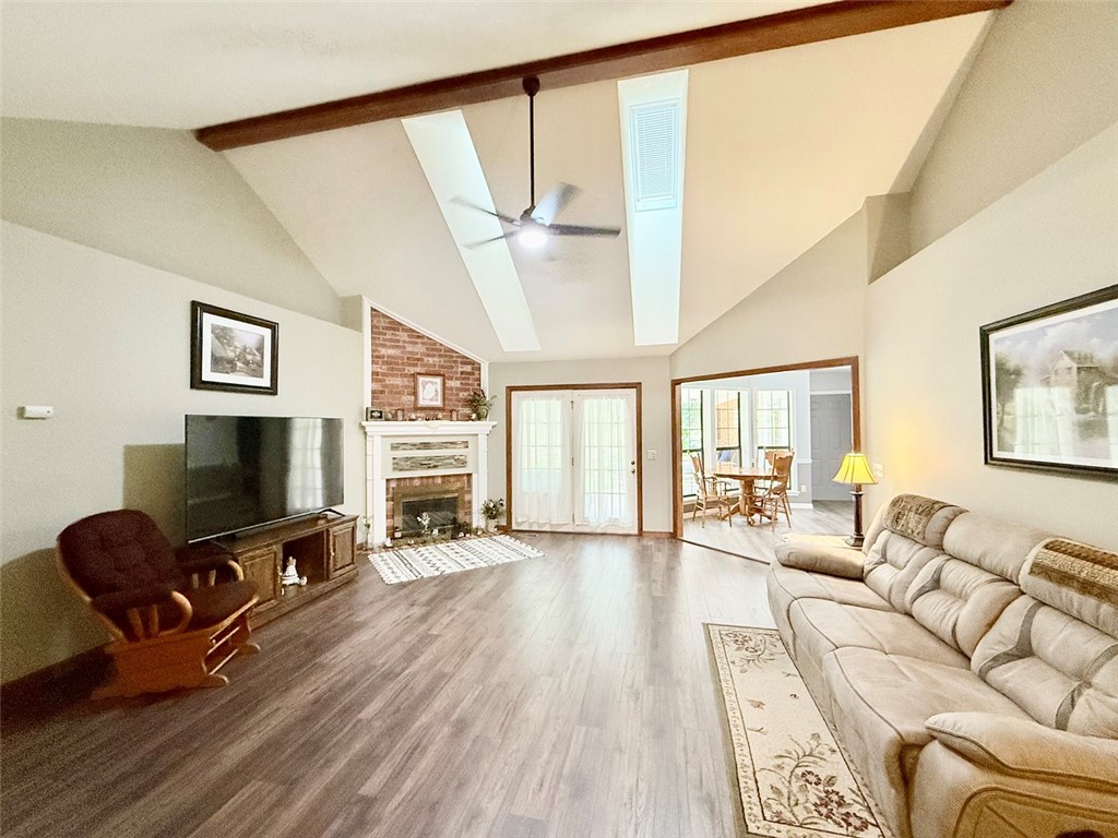 HICKORY HILLS PHASE II - Residential