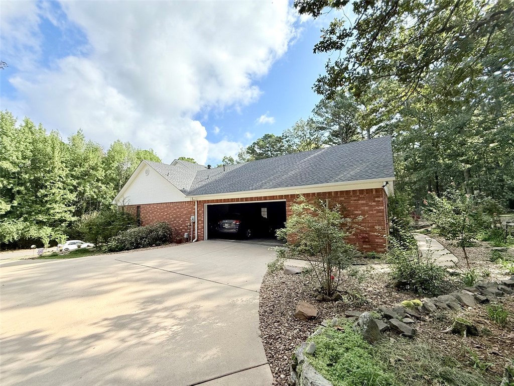 HICKORY HILLS PHASE II - Residential
