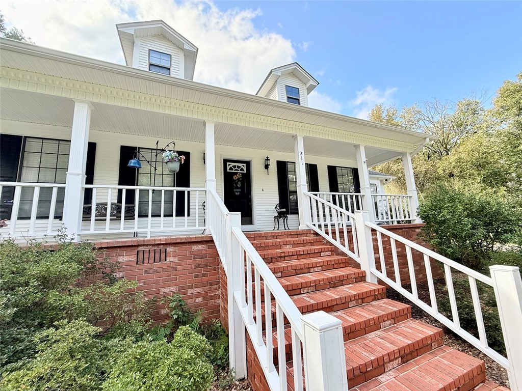 HICKORY HILLS PHASE II - Residential